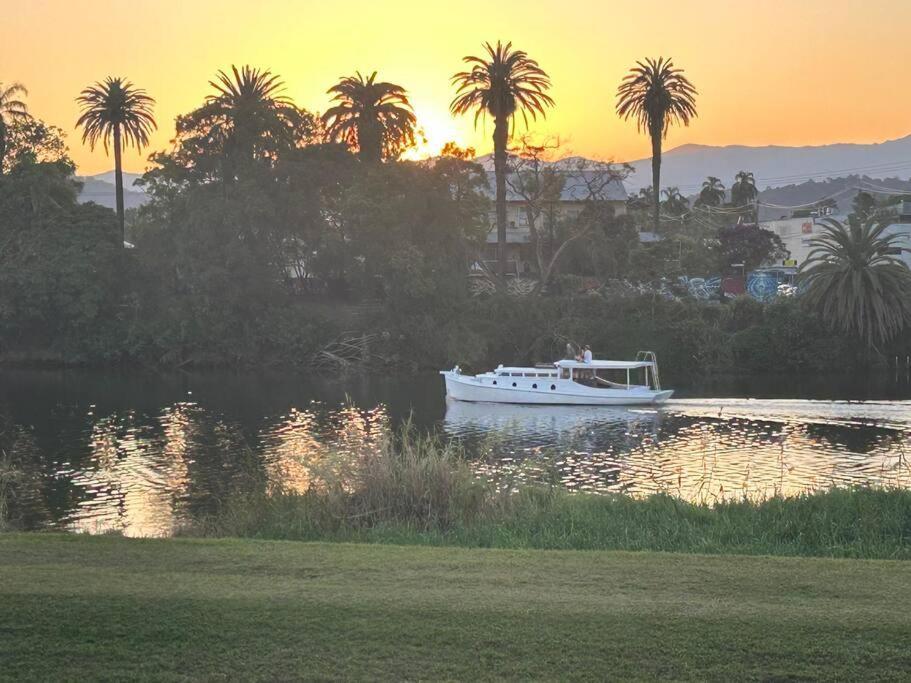 The Little River - Riverfront Retreat Murwillumbah